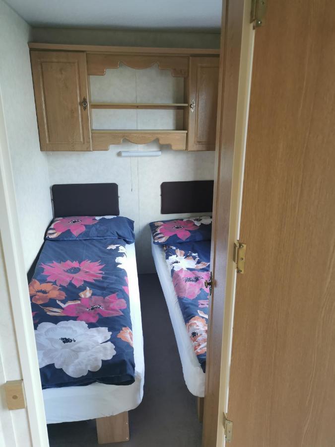 Lochlands Caravan Park X Vila Forfar Exterior foto