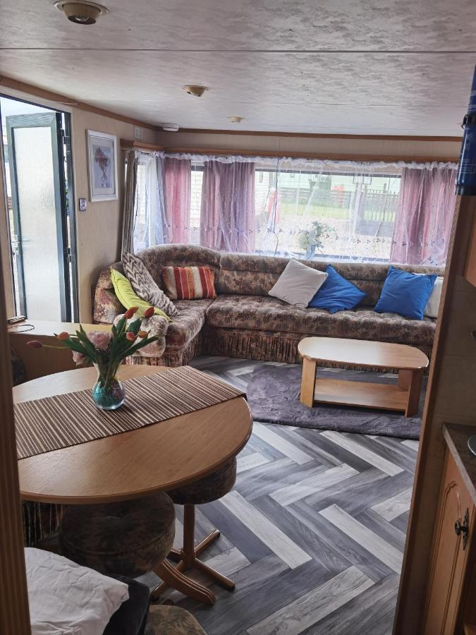 Lochlands Caravan Park X Vila Forfar Exterior foto